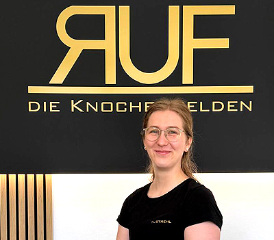 Nelly Strehl — Physiotherapeutin